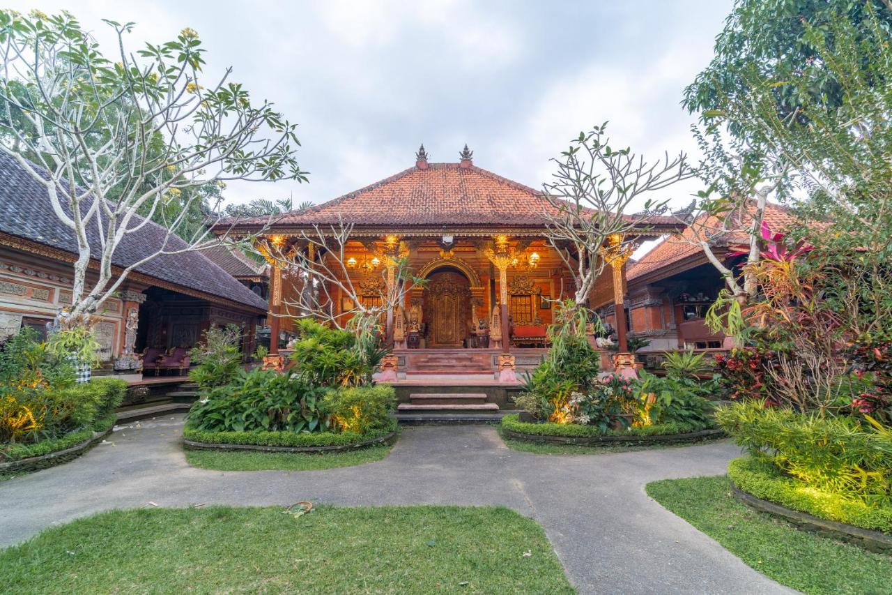 Saren Kauh Ubud Palaceॐ Exteriér fotografie